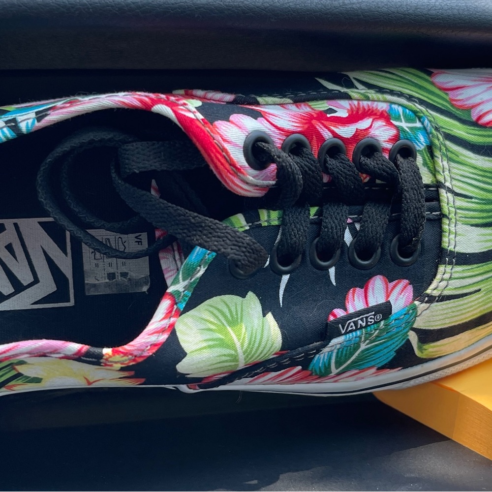 Vans off the wall unisex shoes